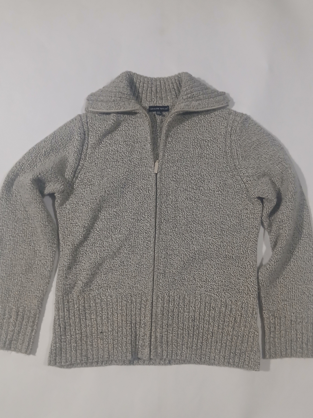 Carolyn Taylor Light Gray Zip-Up Knit Sweater